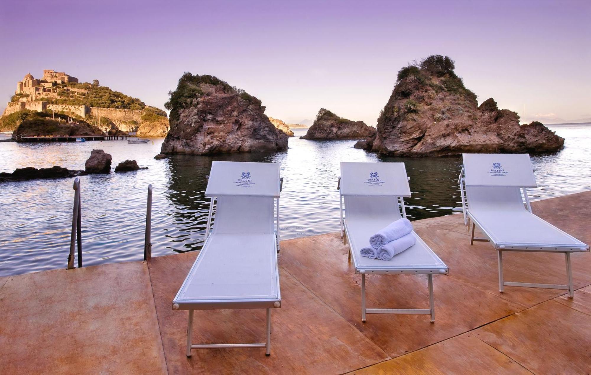 Strand Hotel Delfini Искья Экстерьер фото
