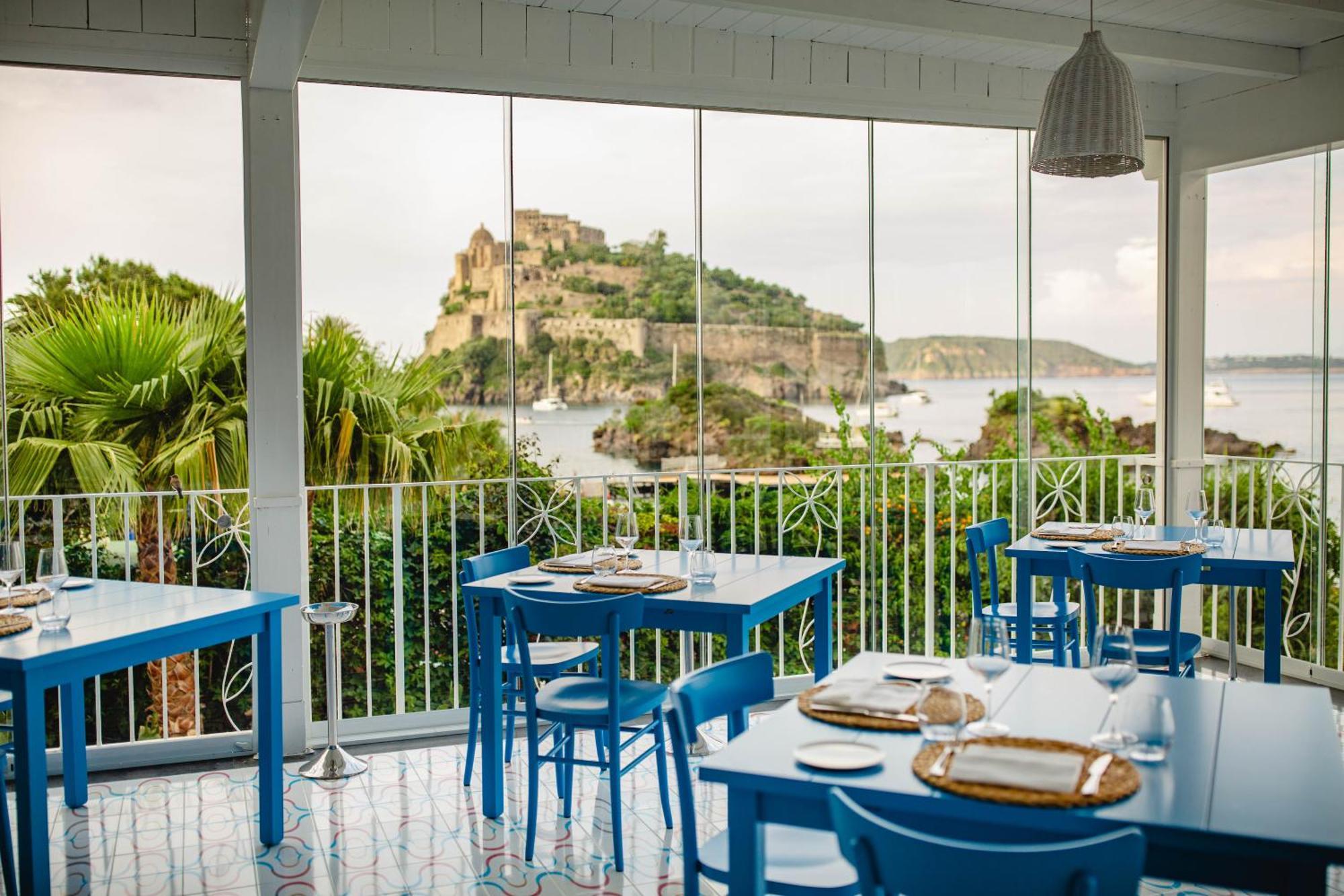 Strand Hotel Delfini Искья Экстерьер фото